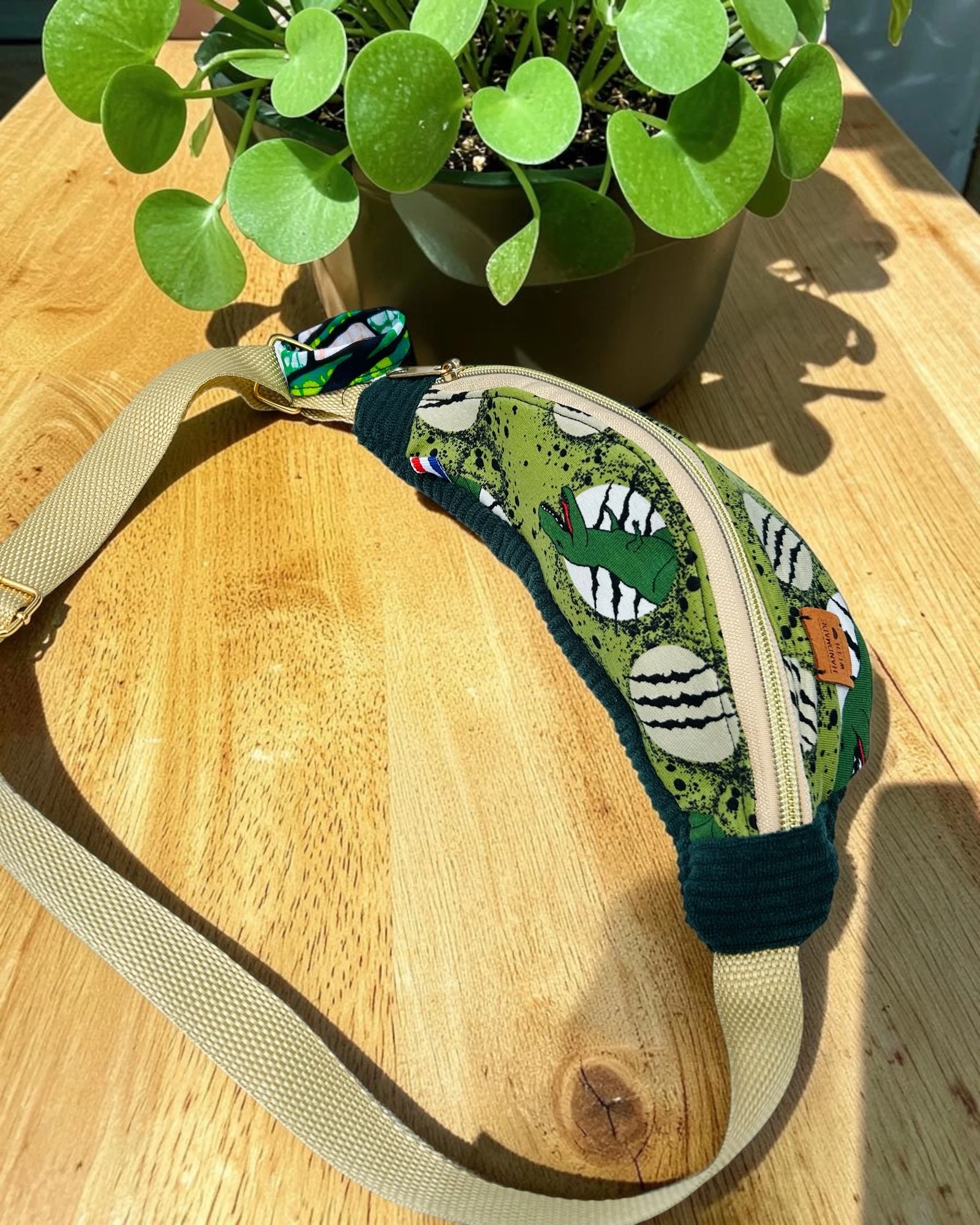 Bolsa de cintura infantil dinossauros – photo 8
